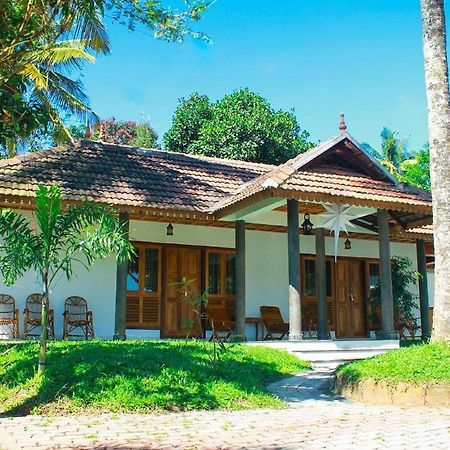 Green Court Cottages Thekkady Exterior foto